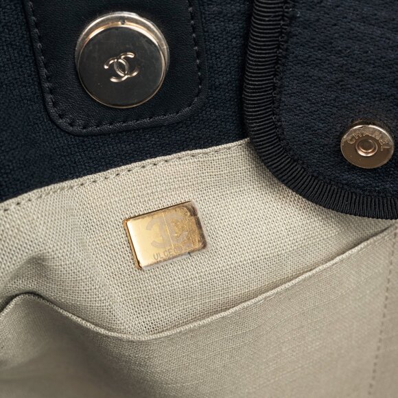 Chanel Small Deauville Black Canvas Logo Shopping Bag - Picture 15 of 16
